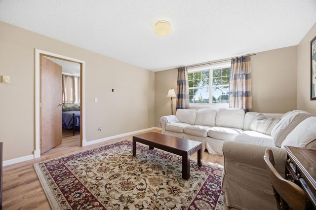 1903 58 Avenue S, Fargo, ND 58104