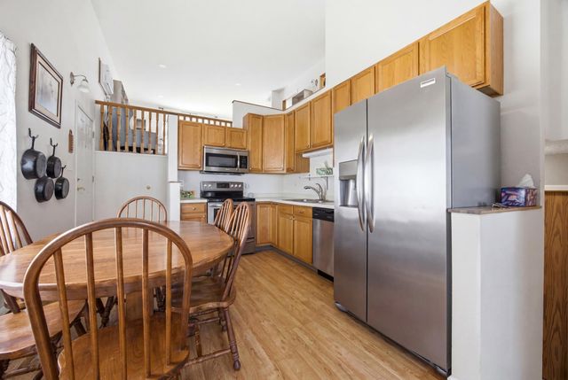 1903 58 Avenue S, Fargo, ND 58104