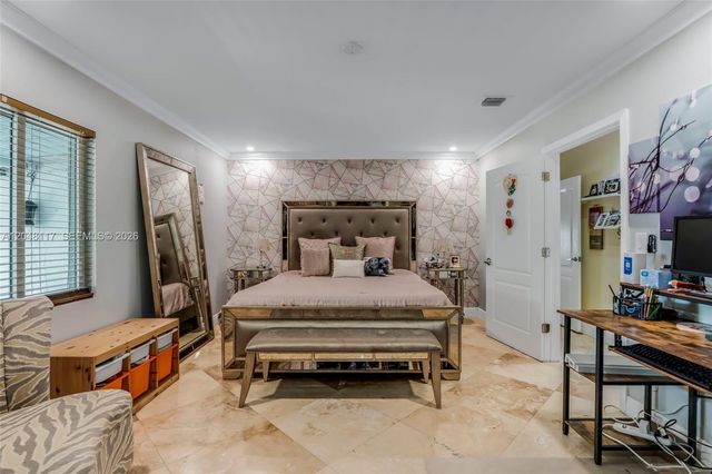 114 SW 57th Court, Miami, FL 33144