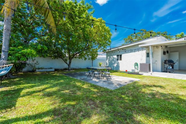 114 SW 57th Court, Miami, FL 33144