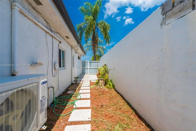114 SW 57th Court, Miami, FL 33144