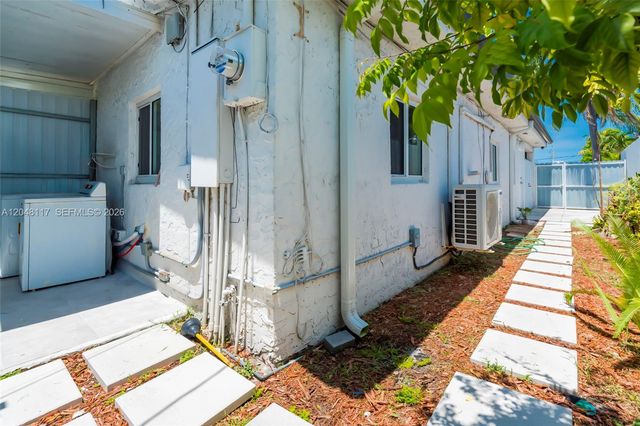 114 SW 57th Court, Miami, FL 33144