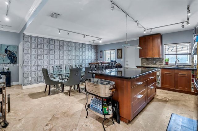 114 SW 57th Court, Miami, FL 33144