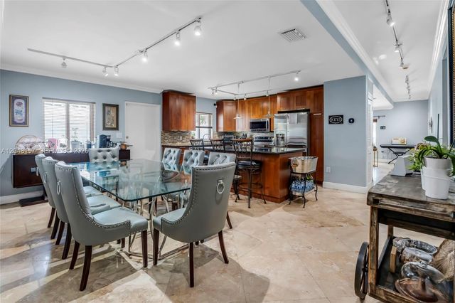 114 SW 57th Court, Miami, FL 33144