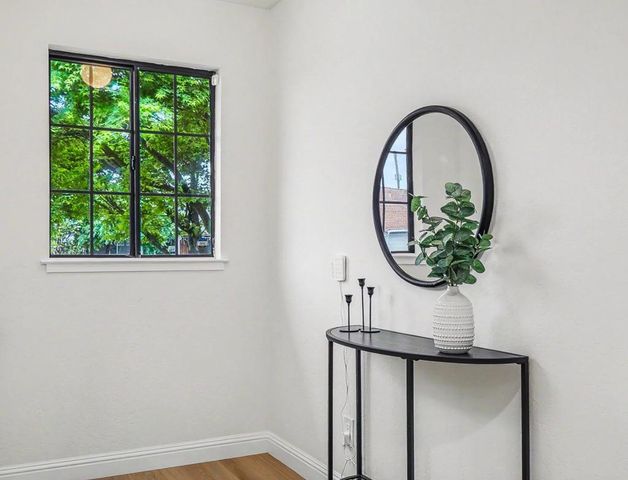 435 Cypress Avenue, Santa Clara, CA 95050