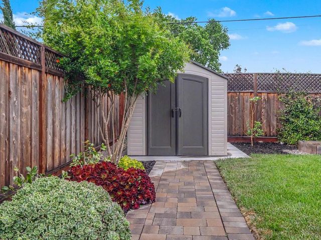 435 Cypress Avenue, Santa Clara, CA 95050