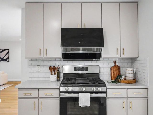 435 Cypress Avenue, Santa Clara, CA 95050