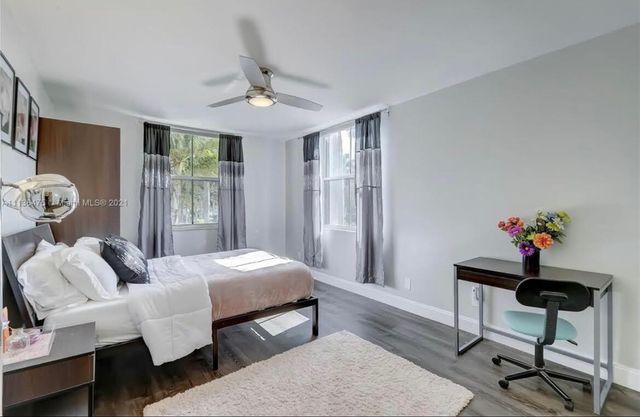 1350 SE 3rd Avenue 211, Dania Beach, FL 33004