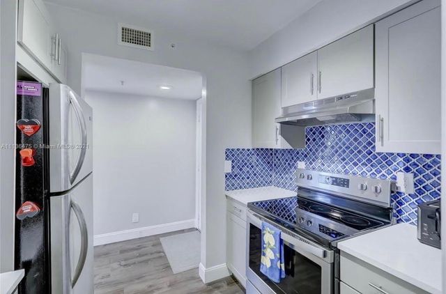 1350 SE 3rd Avenue 211, Dania Beach, FL 33004