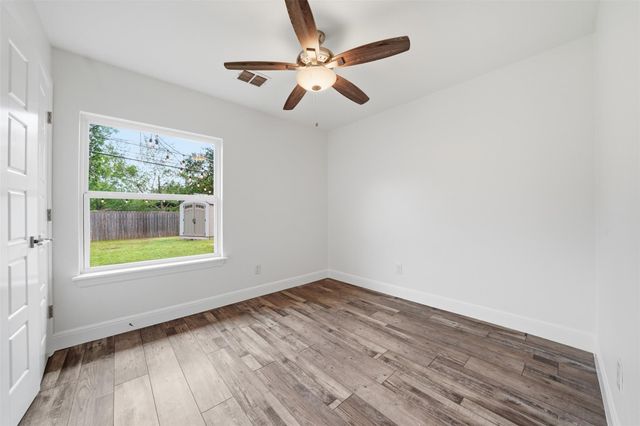 1317 Corona DR, Austin, TX 78723