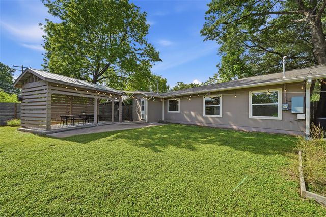1317 Corona DR, Austin, TX 78723