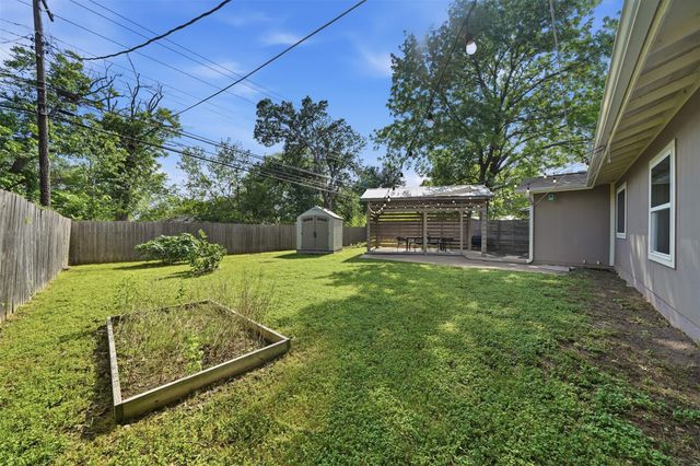 1317 Corona DR, Austin, TX 78723
