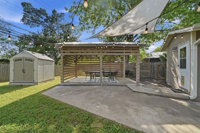 1317 Corona DR, Austin, TX 78723