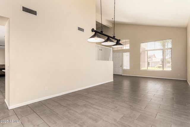 6804 W LONE CACTUS Drive, Glendale, AZ 85308