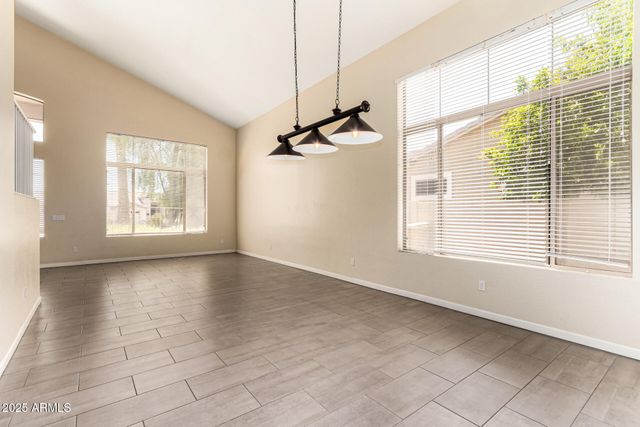 6804 W LONE CACTUS Drive, Glendale, AZ 85308