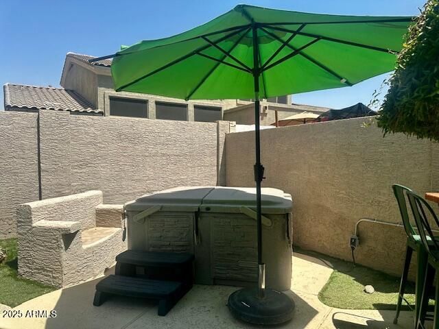 6804 W LONE CACTUS Drive, Glendale, AZ 85308