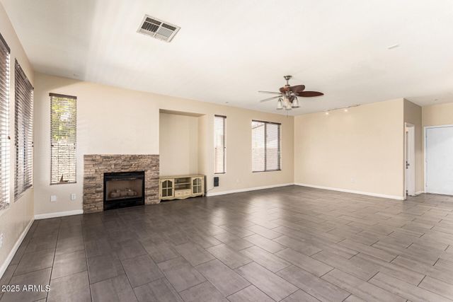 6804 W LONE CACTUS Drive, Glendale, AZ 85308