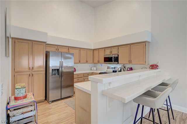 5671 Whale Watch Street, Las Vegas, NV 89113