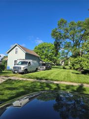 304 2nd Street, West Des Moines, IA 50265