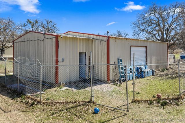 3301 Stobtown, Ardmore, OK 73401