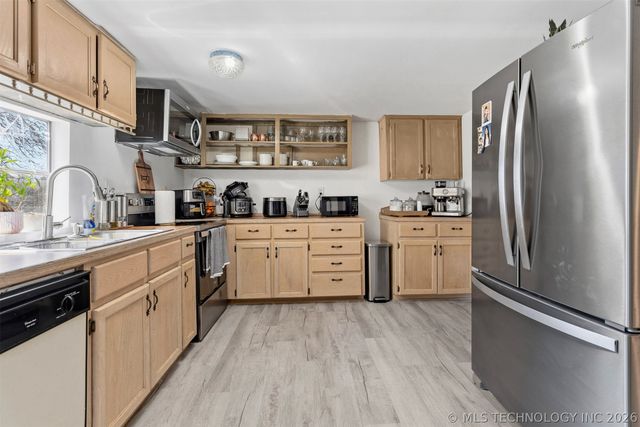 3301 Stobtown, Ardmore, OK 73401