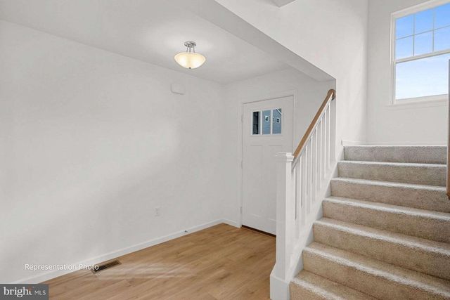 585 SWEET HONEY LN, Mechanicsburg, PA 17055
