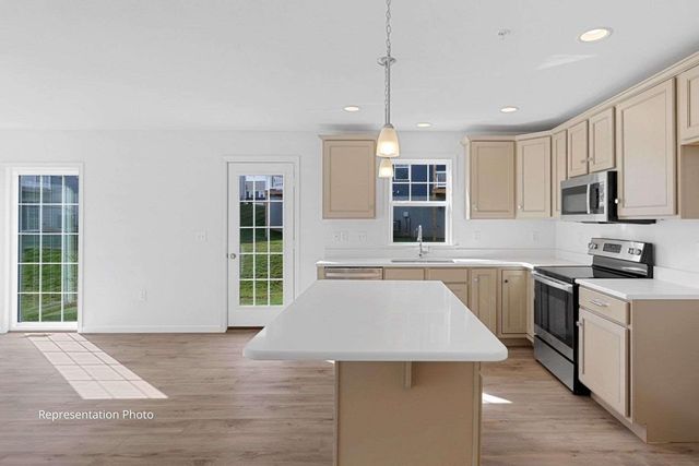 585 SWEET HONEY LN, Mechanicsburg, PA 17055