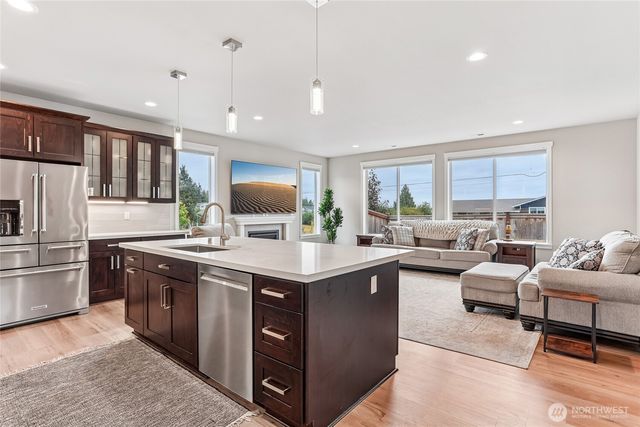 806 76th Drive SE, Lake Stevens, WA 98258