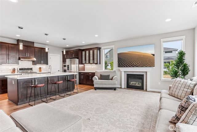 806 76th Drive SE, Lake Stevens, WA 98258