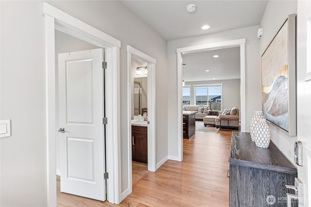 806 76th Drive SE, Lake Stevens, WA 98258