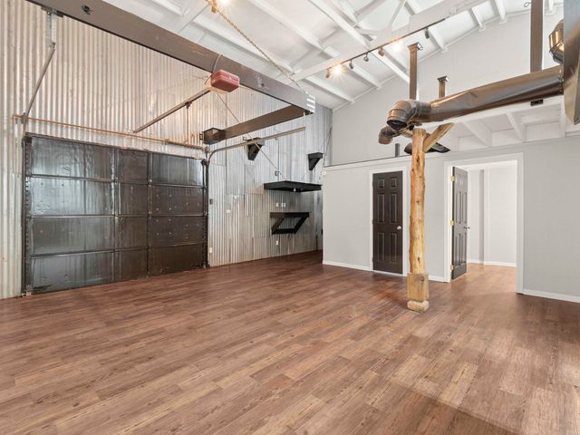 2026 East Lake, Gladewater, TX 75647