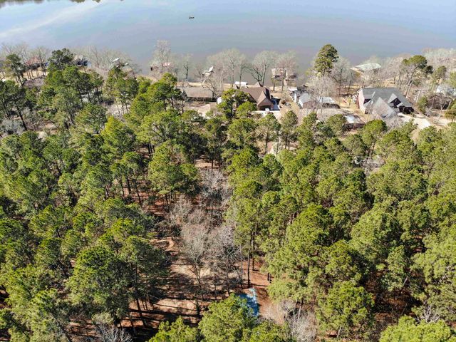 2026 East Lake, Gladewater, TX 75647