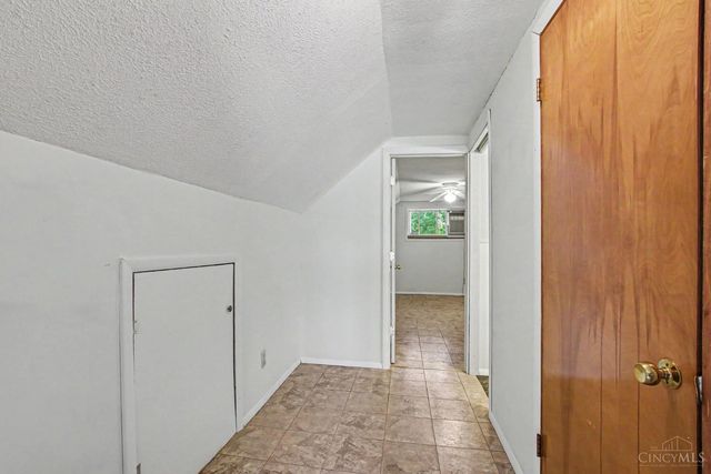 1005 Archland Drive, Cincinnati, OH 45224