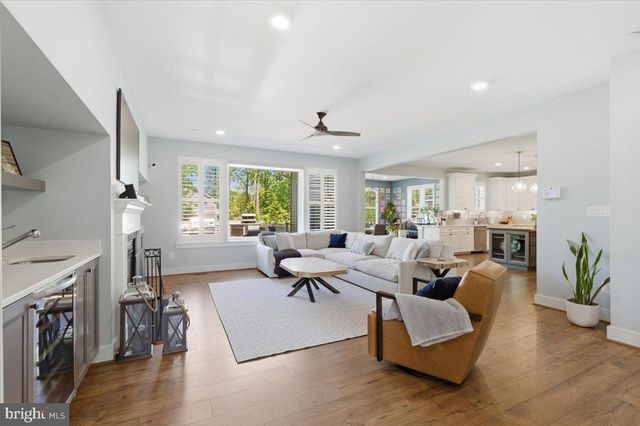 402 RUYSCH LN, Gambrills, MD 21054