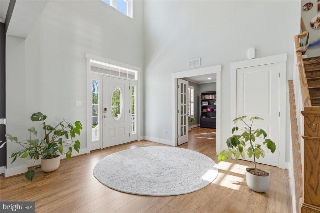 Image 5 of property listing at 402 RUYSCH LN, Gambrills, MD 21054