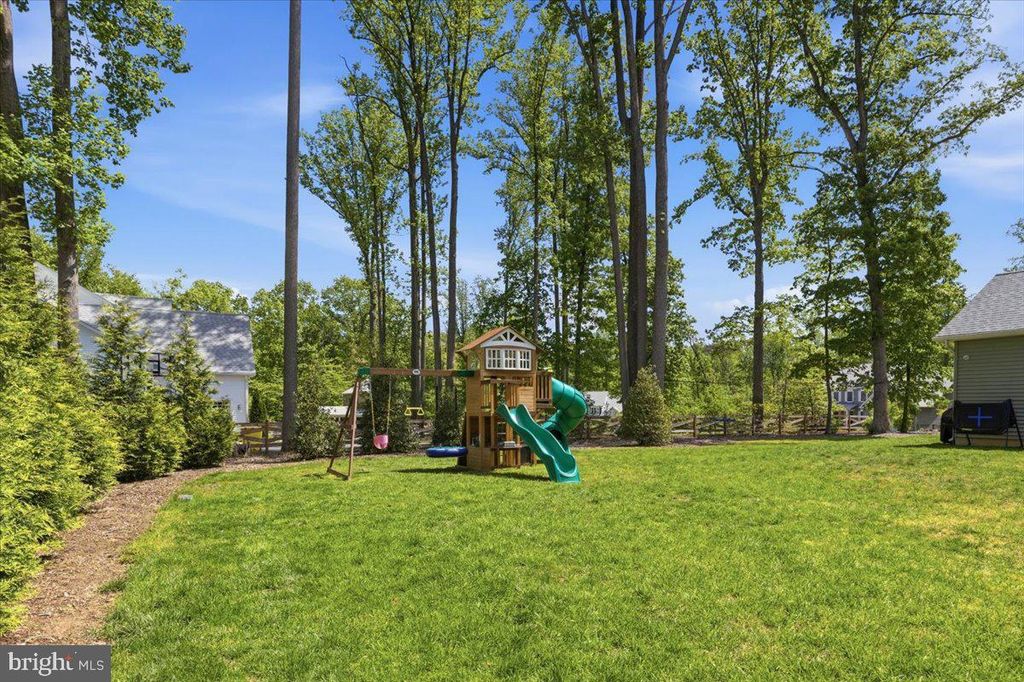 Image 57 of property listing at 402 RUYSCH LN, Gambrills, MD 21054
