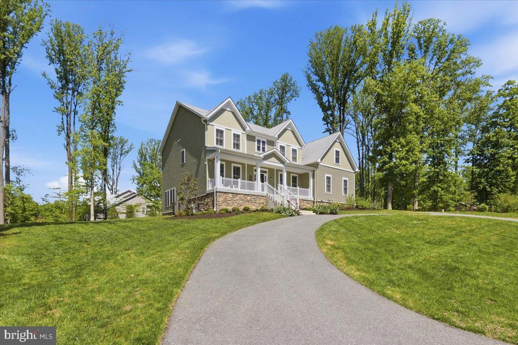 Image 63 of property listing at 402 RUYSCH LN, Gambrills, MD 21054