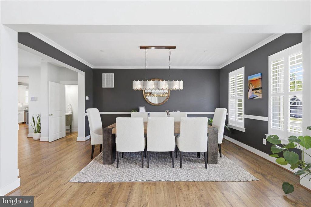 Image 9 of property listing at 402 RUYSCH LN, Gambrills, MD 21054