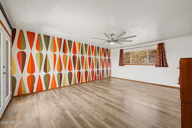 306 W CAMINO Vista, Phoenix, AZ 85021