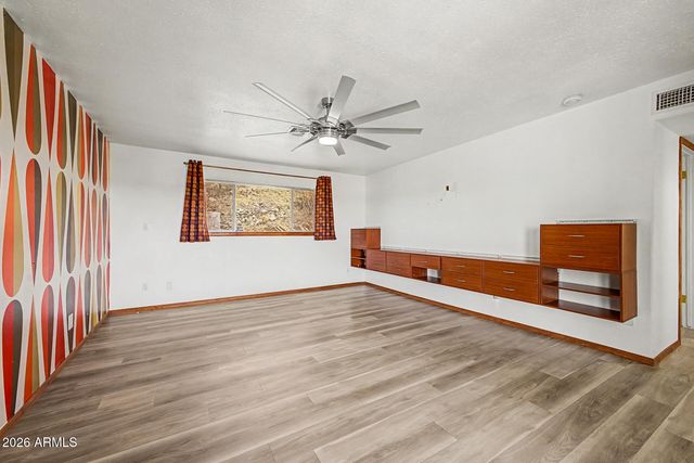 306 W CAMINO Vista, Phoenix, AZ 85021