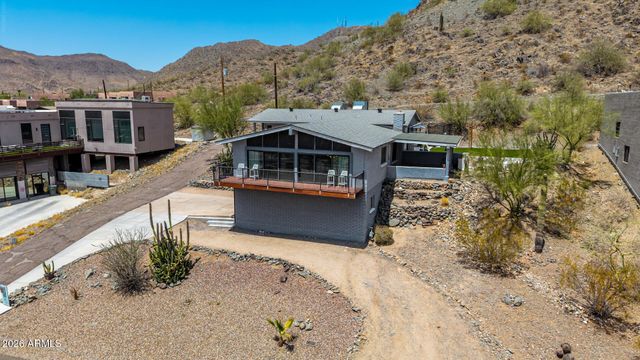306 W CAMINO Vista, Phoenix, AZ 85021