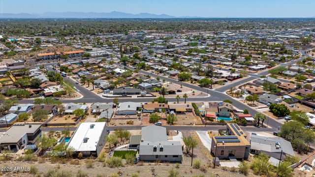 306 W CAMINO Vista, Phoenix, AZ 85021