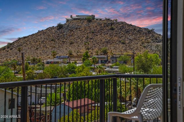 306 W CAMINO Vista, Phoenix, AZ 85021