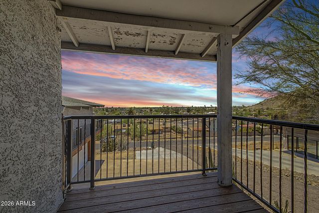 306 W CAMINO Vista, Phoenix, AZ 85021