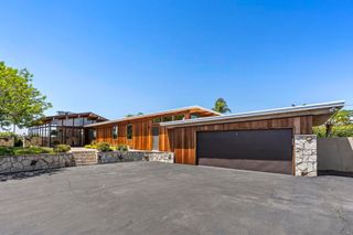 1226 Via Del Cerro, Vista, CA 92084
