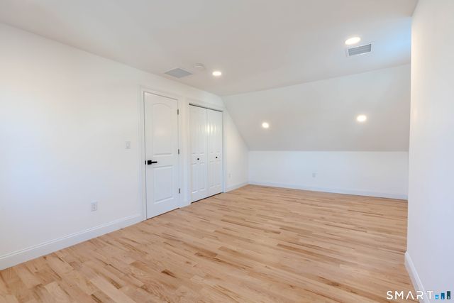 4 Robins Square East, Norwalk, CT 06854