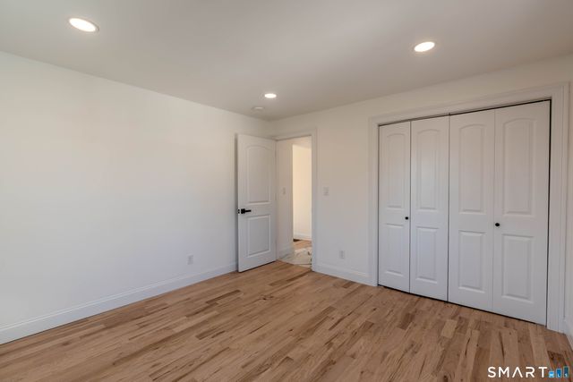 4 Robins Square East, Norwalk, CT 06854