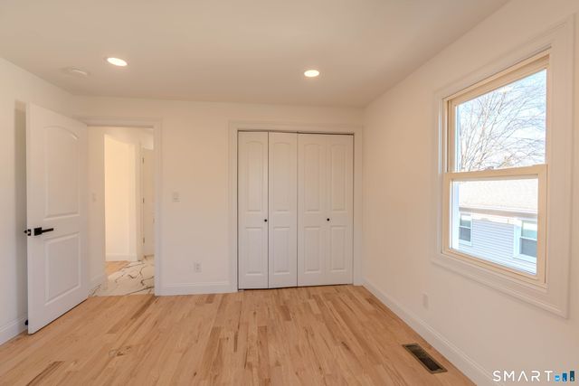 4 Robins Square East, Norwalk, CT 06854