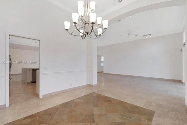 1666 Victoria Pointe Cir, Weston, FL 33327