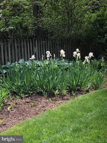 4716 MERIVALE RD, Chevy Chase, MD 20815